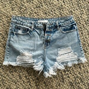 Hidden Frayed Jean Short